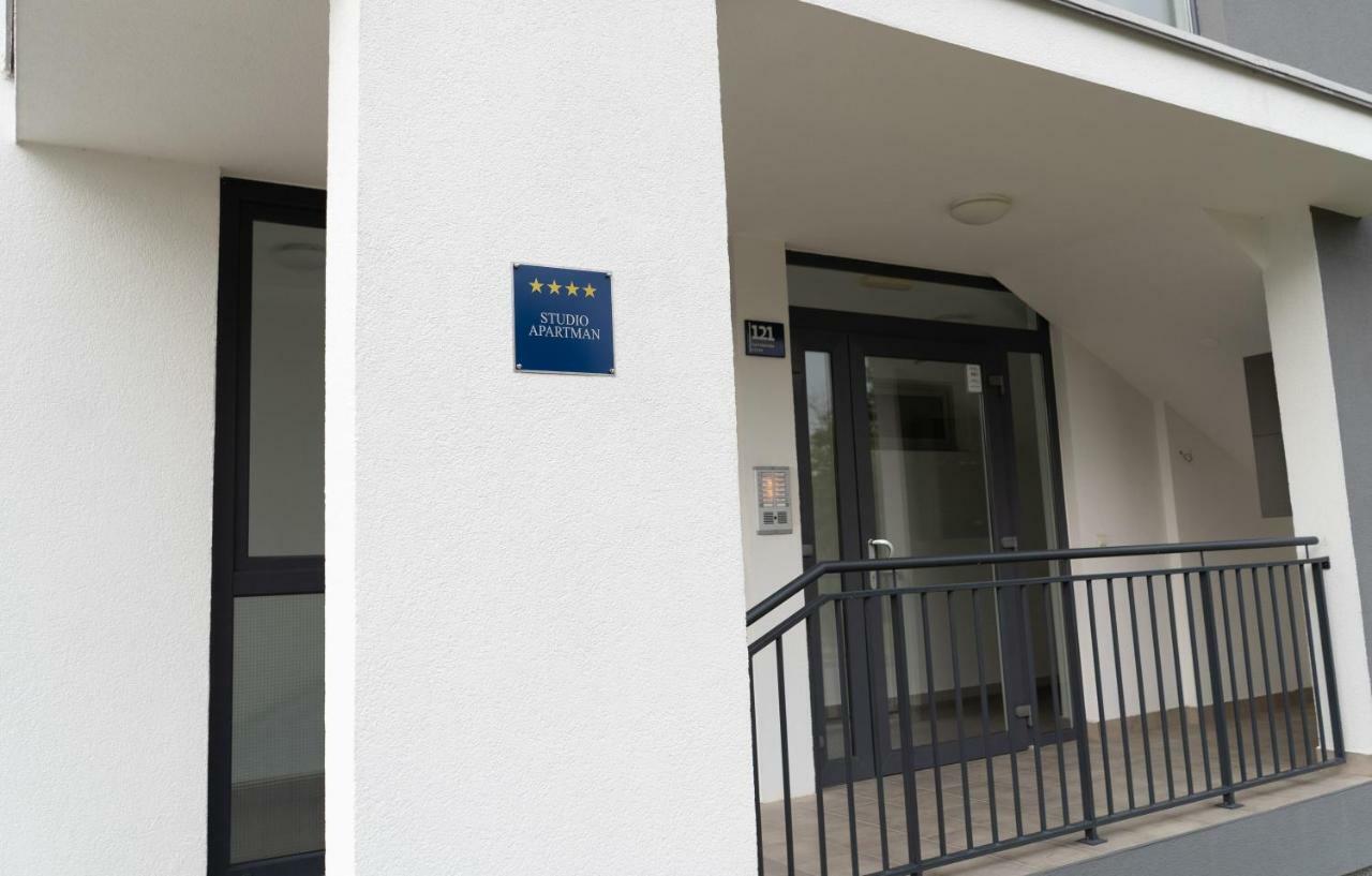 Jacuzzi studio apartman Mare's Zagreb Exterior foto