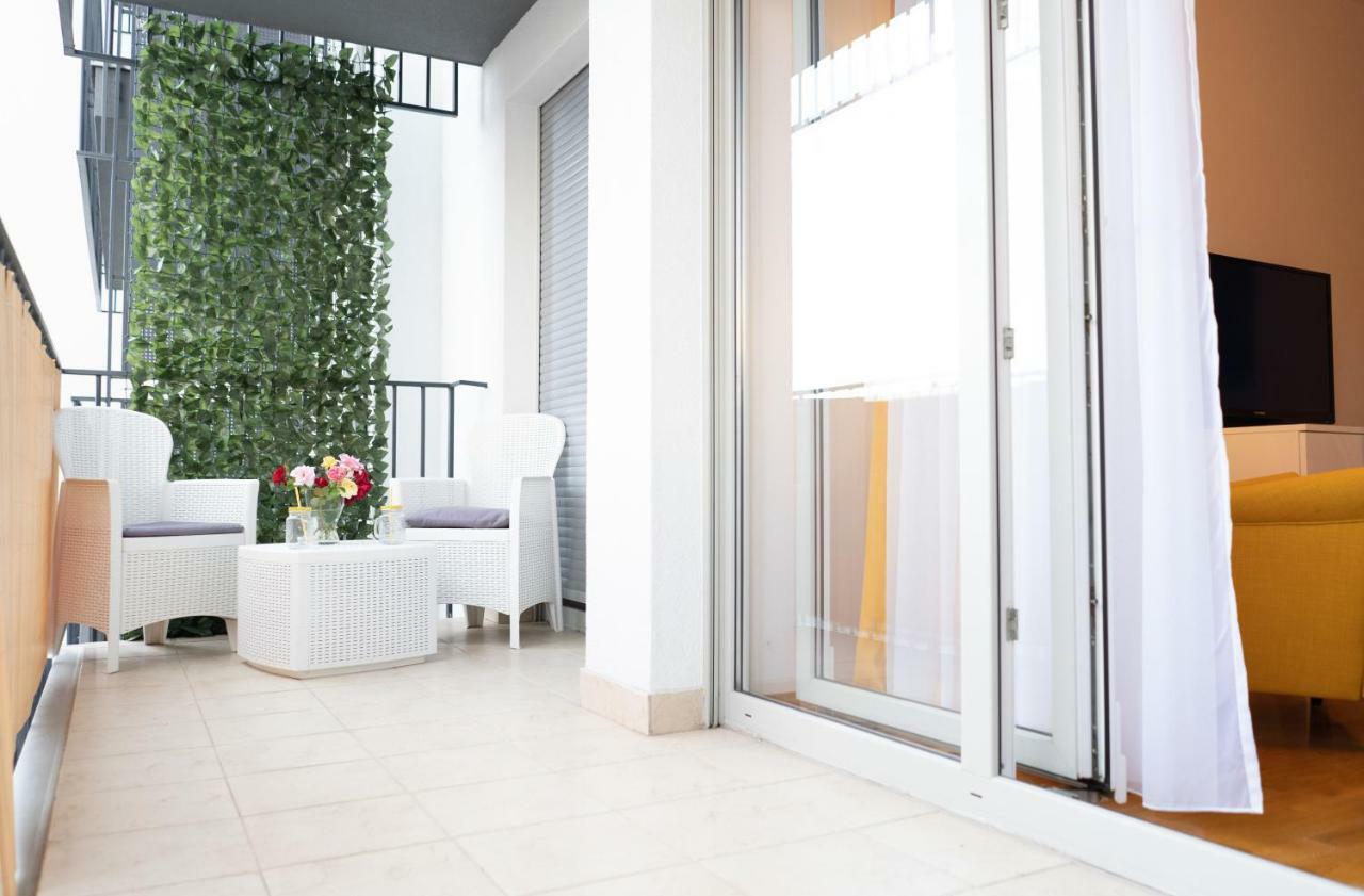 Jacuzzi studio apartman Mare's Zagreb Exterior foto